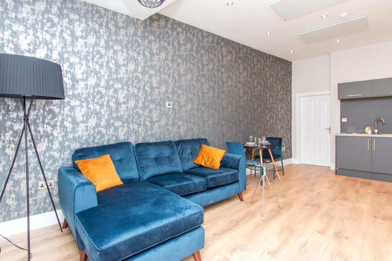 Coldharbour Apartment