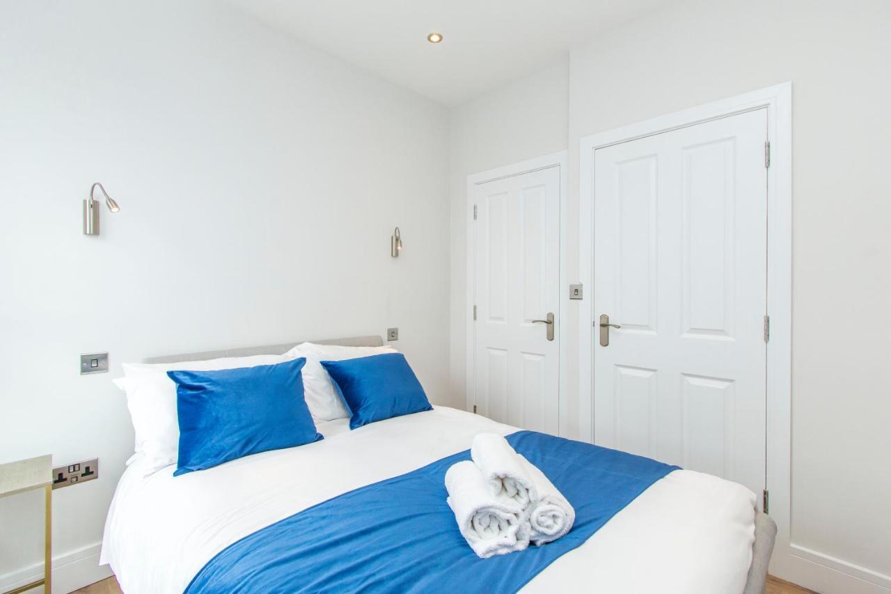 Coldharbour Apartment *